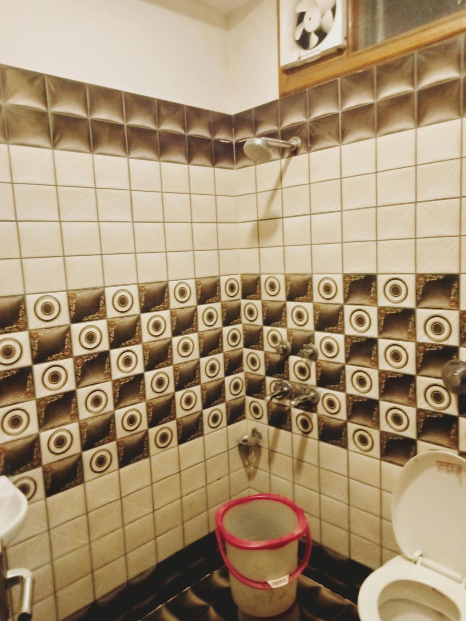 אמריצר Hotel Robin Inn מראה חיצוני תמונה